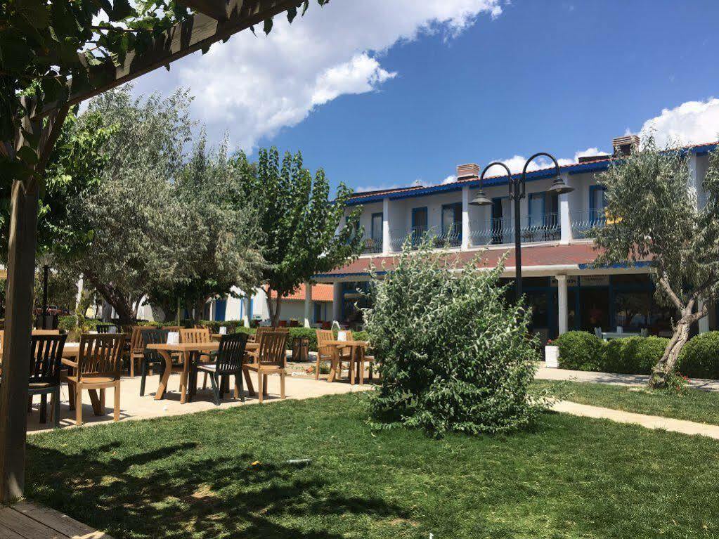 Teos Ormanci Tatil Koyu Hotell Seferihisar Exteriör bild